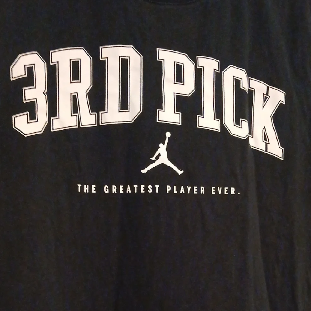 Nike Black Tee with Red and White Details - Picture 5 of 6